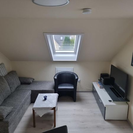Ferienwohnungen Oeker - Whg 2 - Familiengerechte Fewo Mit 2 Sz, Nur Wenige Gehminuten Zum Hauptstrand 格洛米茨 外观 照片