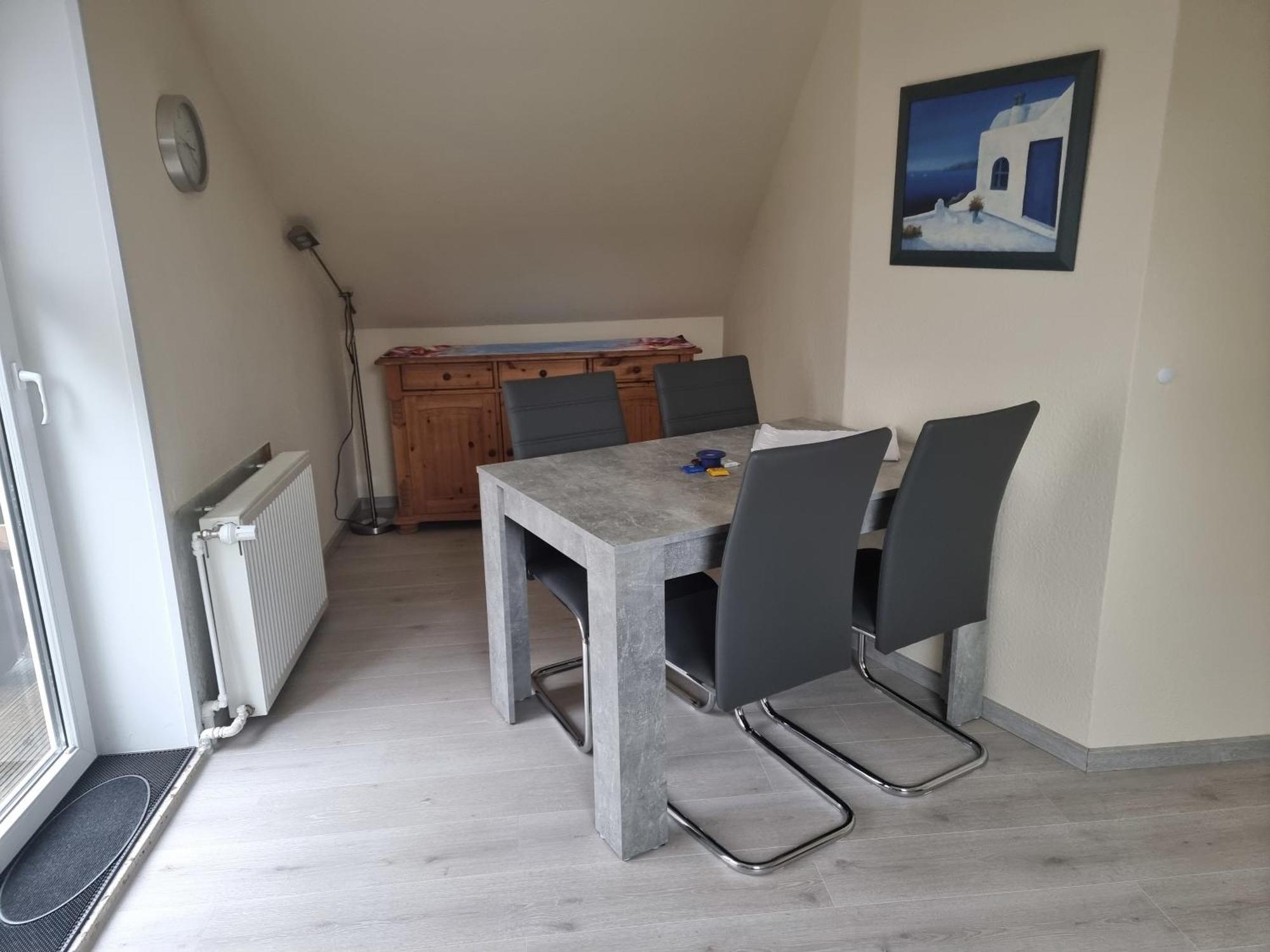 Ferienwohnungen Oeker - Whg 2 - Familiengerechte Fewo Mit 2 Sz, Nur Wenige Gehminuten Zum Hauptstrand 格洛米茨 外观 照片